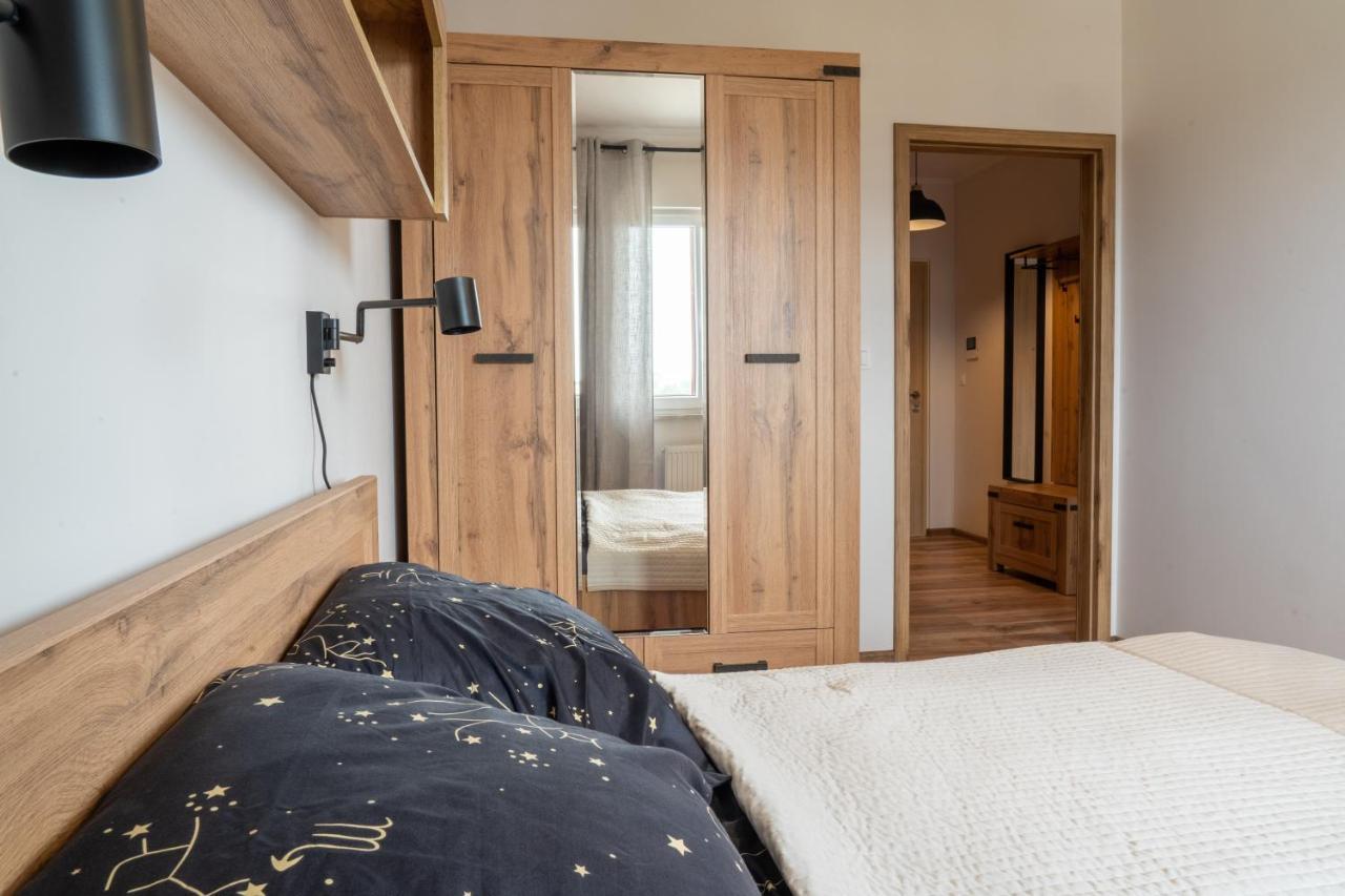 Komfortowy Nadbrzezna Blisko Warszawy Z Parkingiem Apartment Ozarow Mazowiecki