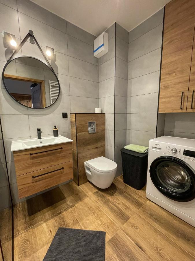 Komfortowy Nadbrzezna Blisko Warszawy Z Parkingiem Apartment