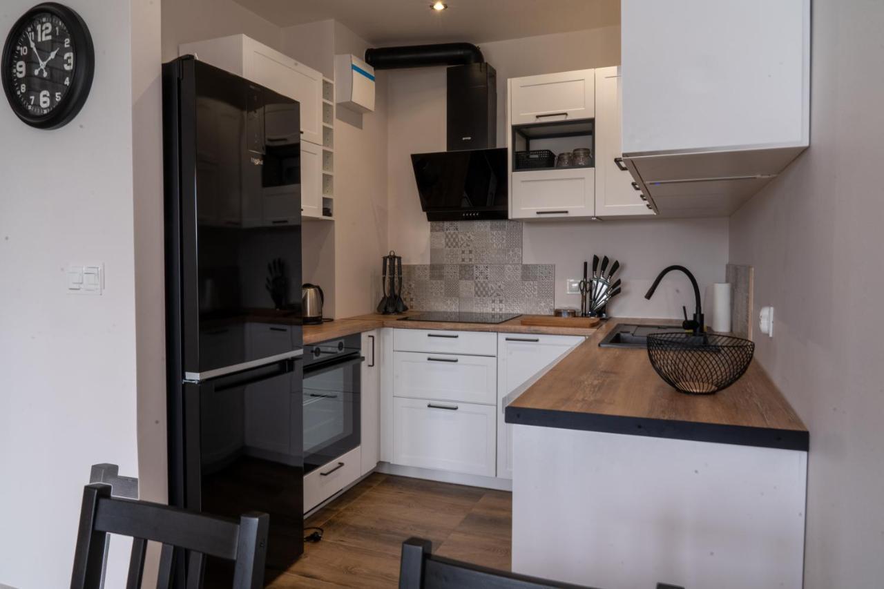 Apartment Komfortowy Nadbrzezna Blisko Warszawy Z Parkingiem